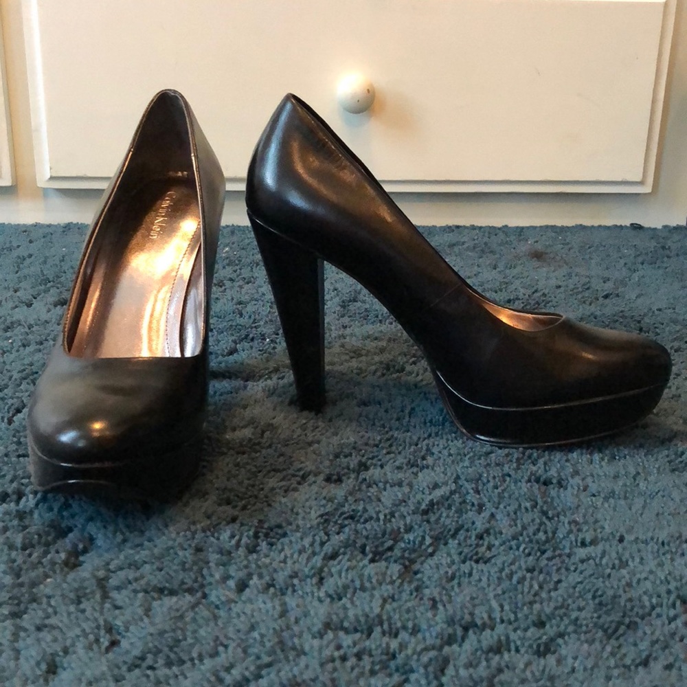 Black heels